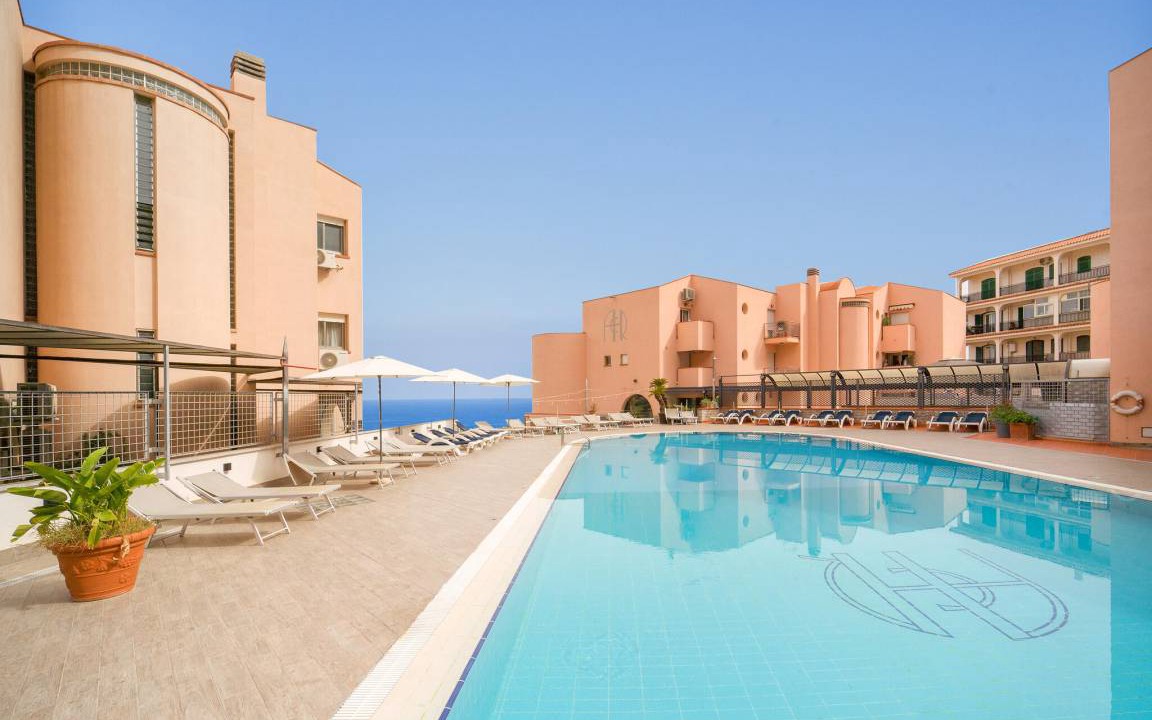 Addaura Apartment | 35 m² Apartment ∙ 1 bedroom ∙ 4 guests