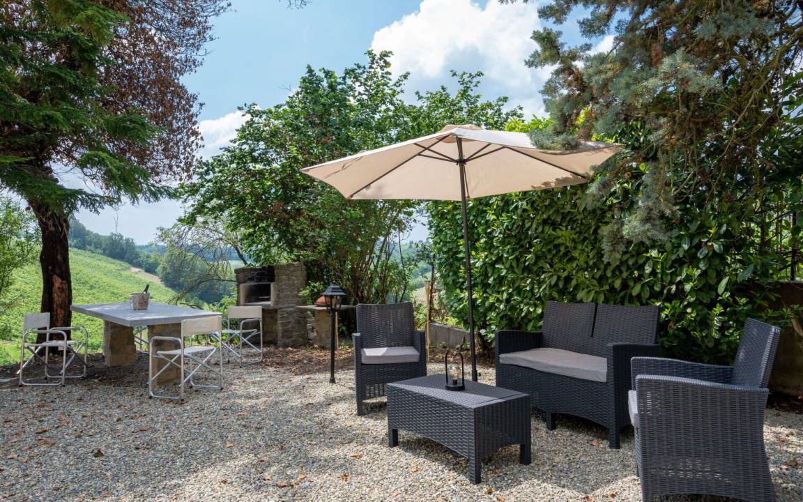 Castel Rocchero Other | 350 m² Accommodation ∙ 3 bedrooms ∙ 6 guests