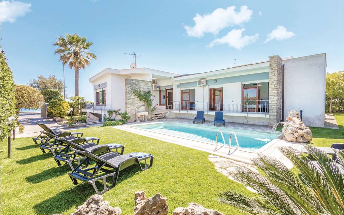 Terracina House | 350 m² House ∙ 6 bedrooms ∙ 14 guests