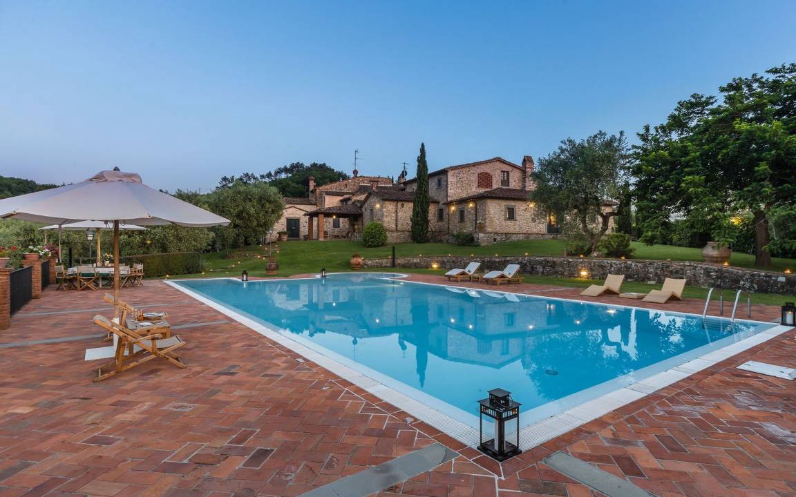 Monsummano Terme Villa | 350 m² Villa ∙ 4 bedrooms ∙ 10 guests