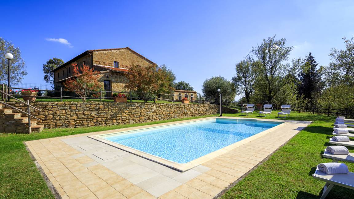 Monte San Savino Villa | 350 m² Villa ∙ 7 bedrooms ∙ 14 guests