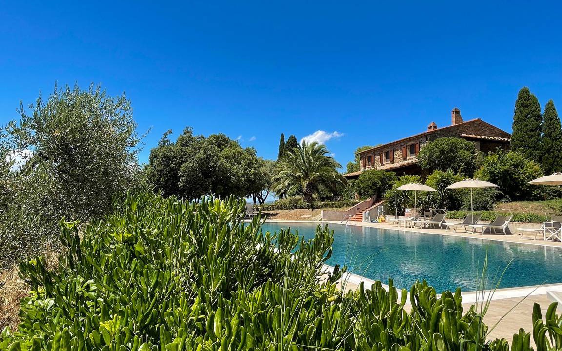 Scarlino Villa | 350 m² Villa ∙ 7 bedrooms ∙ 13 guests