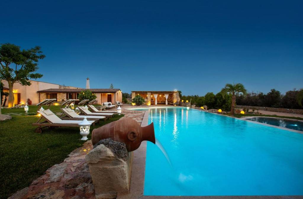 Montesano Salentino House | 369 m² House ∙ 5 bedrooms ∙ 16 guests