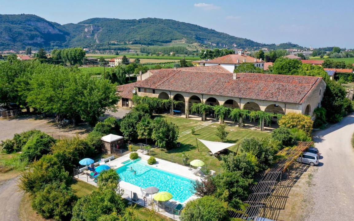 Longare Apartment | 40 m² Apartment ∙ 1 bedroom ∙ 2 guests