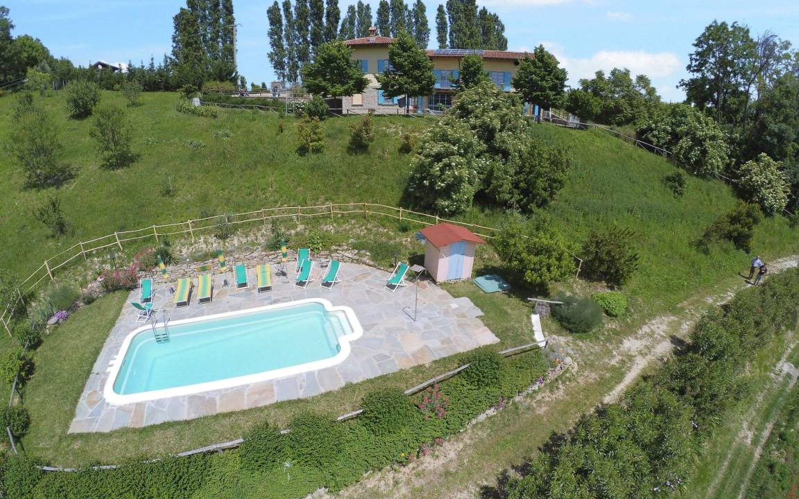 Cossano Belbo House | 400 m² House ∙ 1 bedroom ∙ 16 guests