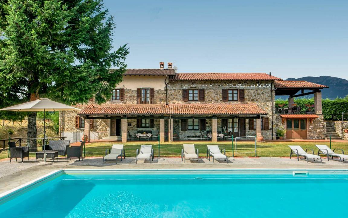 Colle Aprico Villa | 400 m² Villa ∙ 8 bedrooms ∙ 16 guests