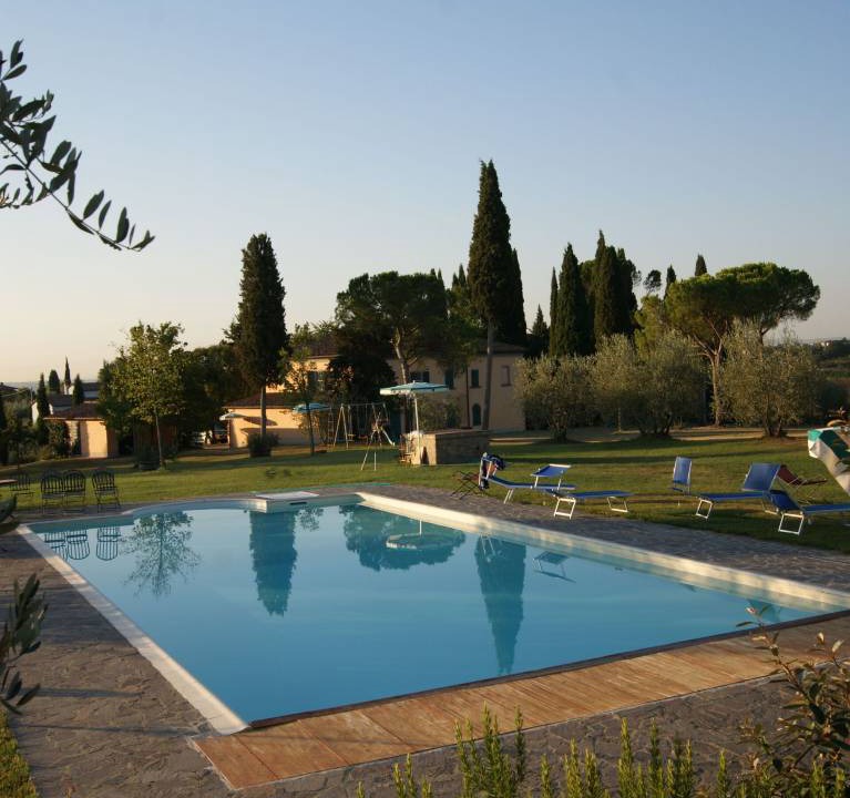 Marciano della Chiana Villa | 400 m² Villa ∙ 9 bedrooms ∙ 18 guests
