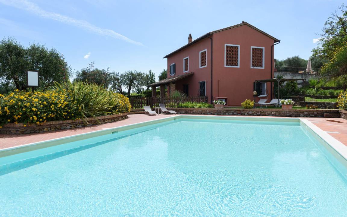 Gambassi Terme Villa | 400 m² Villa ∙ 14 bedrooms ∙ 30 guests
