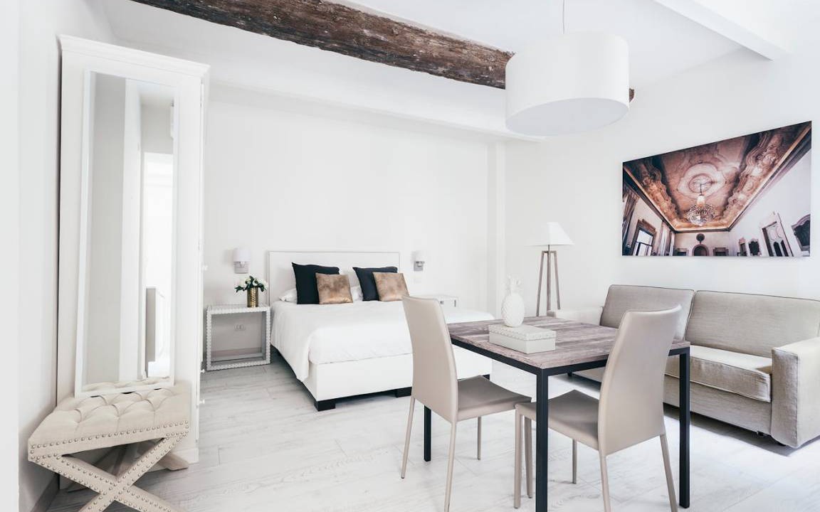 Historic Center Apartment | 45 m² Apartment ∙ 3 guests