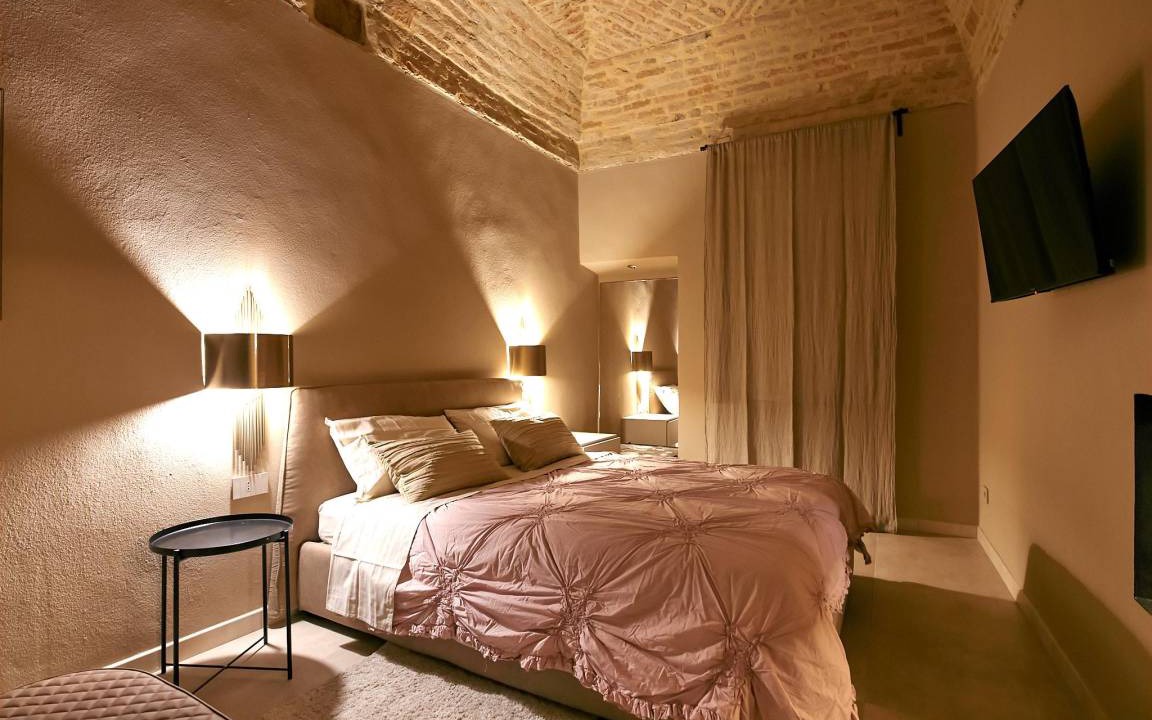 Parma City Centre Apartment | 45 m² Apartment ∙ 4 guests