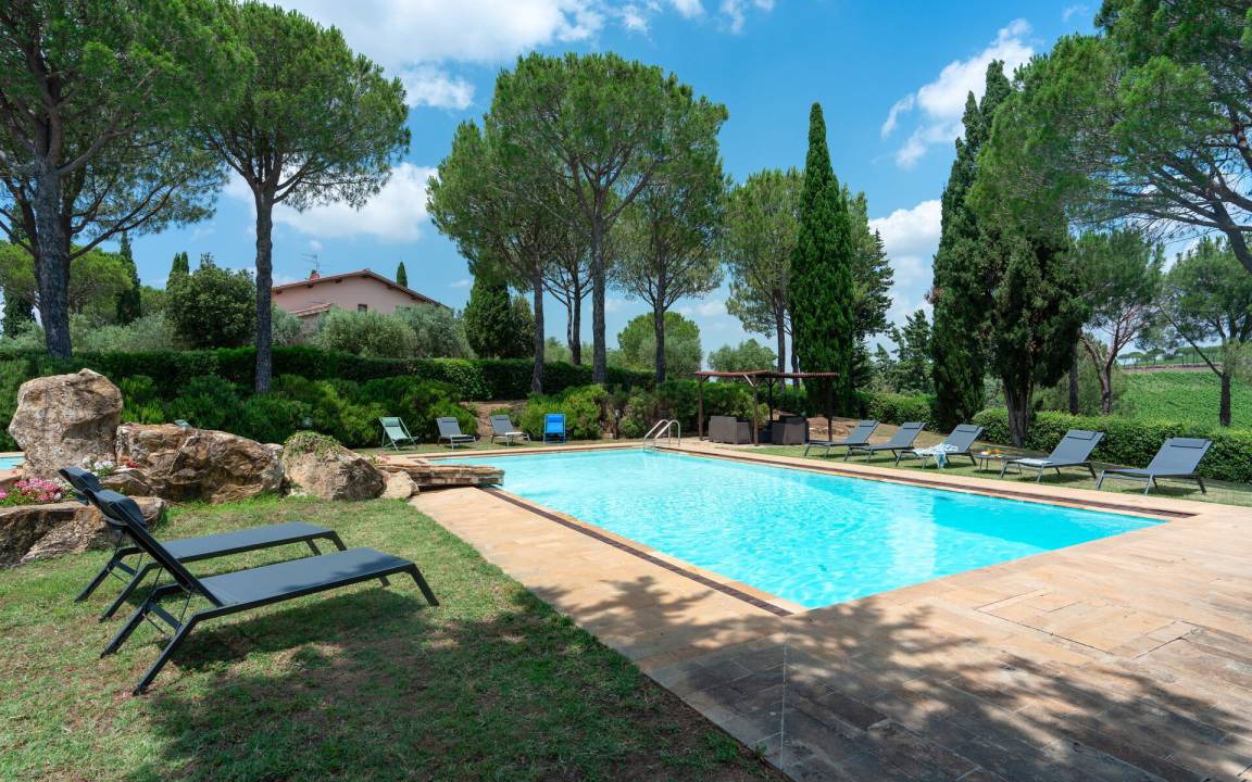 Grosseto Villa | 465 m² Villa ∙ 6 bedrooms ∙ 12 guests