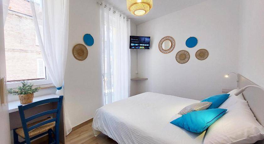 San Benedetto del Tronto Bed & Breakfast | 50 m² Bed and breakfast ∙ 2 bedrooms ∙ 5 guests