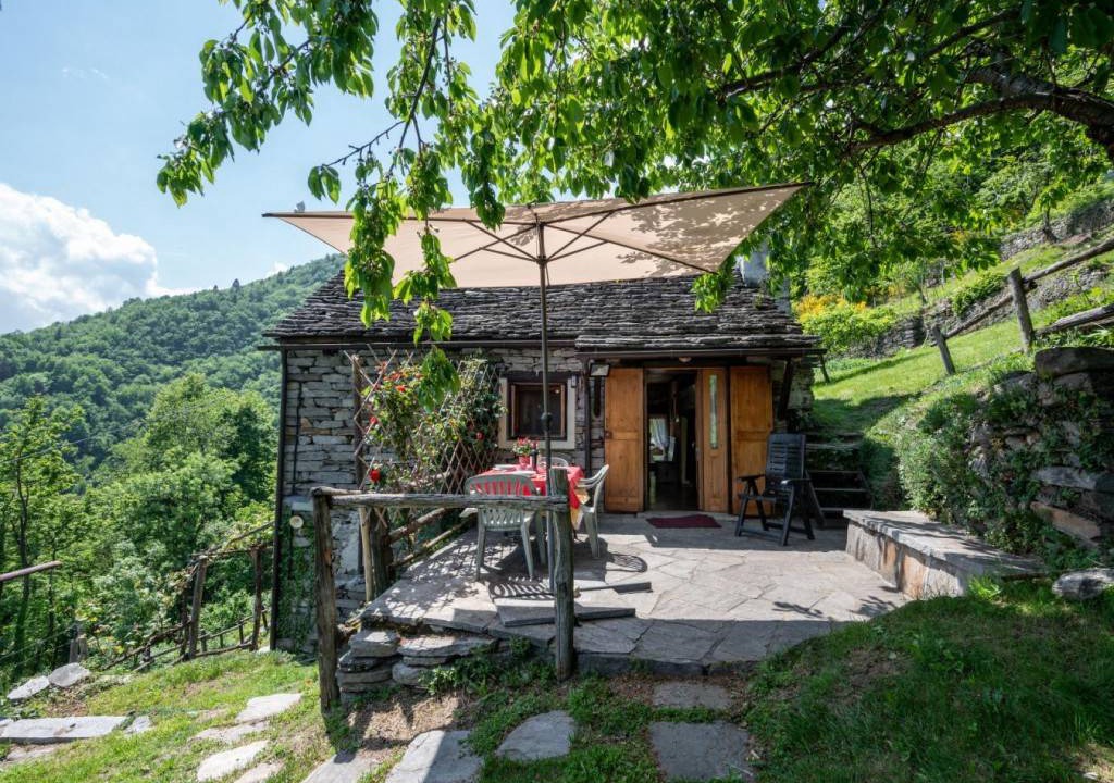 Domodossola Apartment | 50 m² Apartment ∙ 1 bedroom ∙ 5 guests