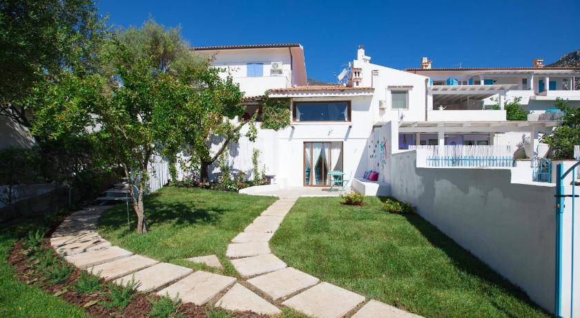 Cala Gonone Bed & Breakfast | 50 m² Bed and breakfast ∙ 2 bedrooms ∙ 4 guests