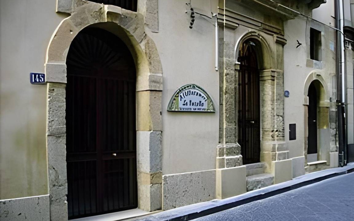 Caltagirone Bed & Breakfast | 50 m² Bed and breakfast ∙ 5 guests