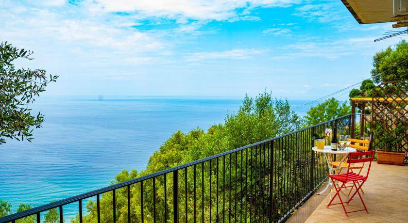 Castellabate Historic Centre House | 50 m² House ∙ 1 bedroom ∙ 3 guests