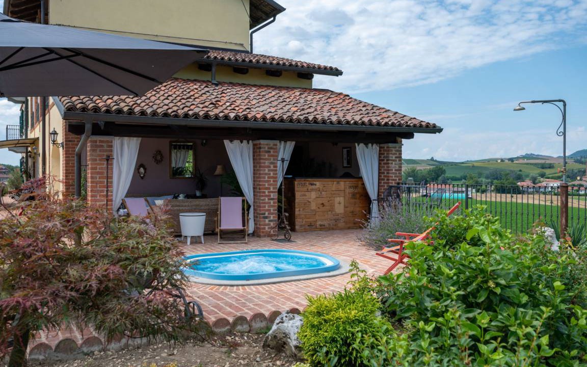 Frinco House | 500 m² House ∙ 1 bedroom ∙ 9 guests