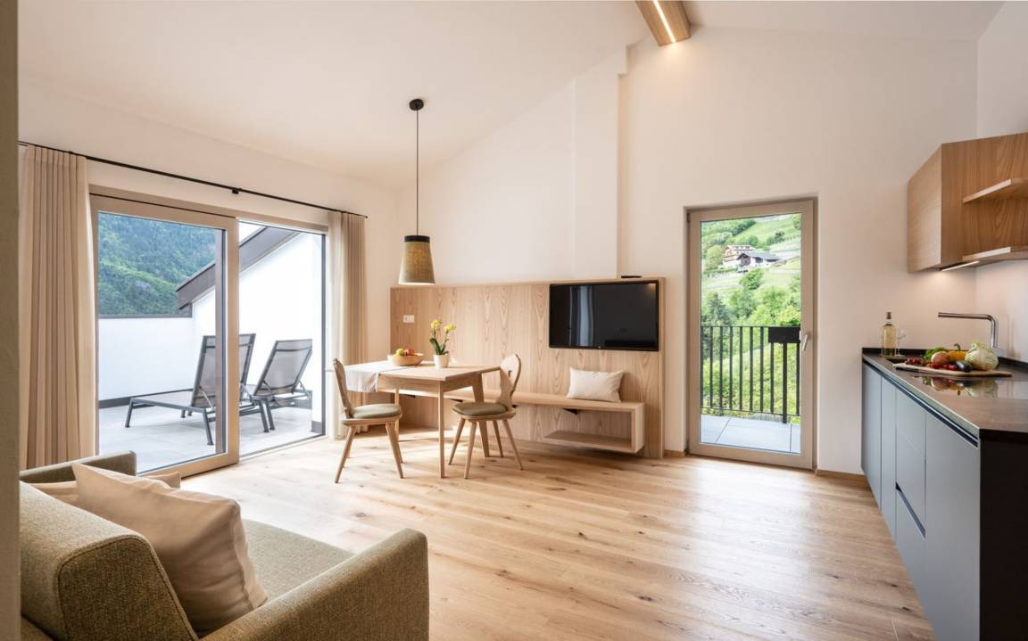 Barbiano Apartment | 58 m² Apartment ∙ 2 bedrooms ∙ 4 guests