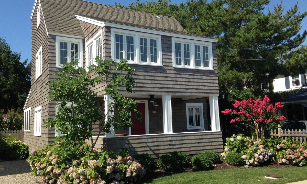 Beach Haven House | 6 houses from beach. Featured in Design NJ Magazine. SEPT OCT OPEN