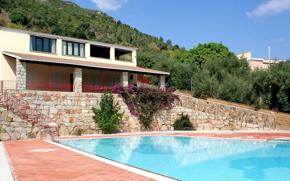 Jerzu Apartment | 60 m² Apartment ∙ 2 bedrooms ∙ 4 guests