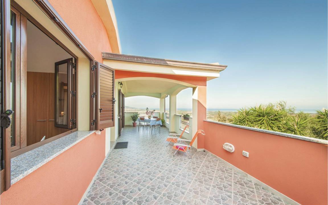 Azzagulta House | 60 m² Maisonette ∙ 2 bedrooms ∙ 4 guests