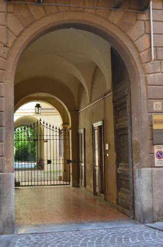 Parma City Centre Apartment | 72 m² Apartment ∙ 2 bedrooms ∙ 4 guests