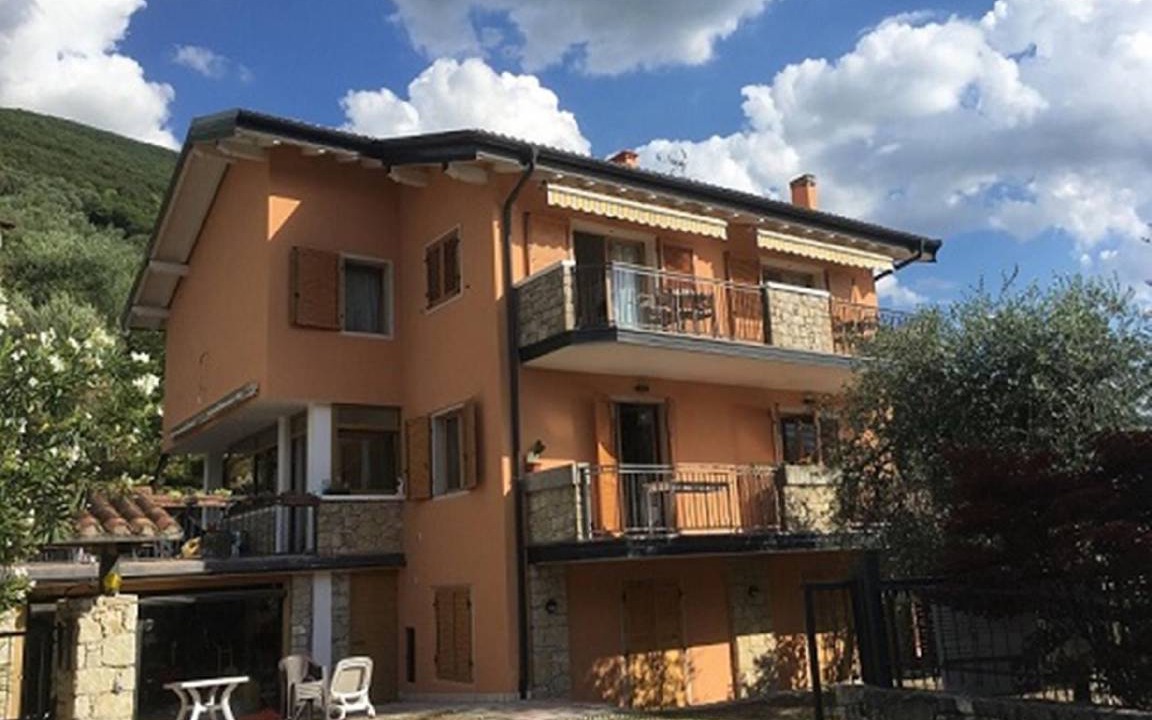Magugnago Apartment | 75 m² Apartment ∙ 2 bedrooms ∙ 6 guests