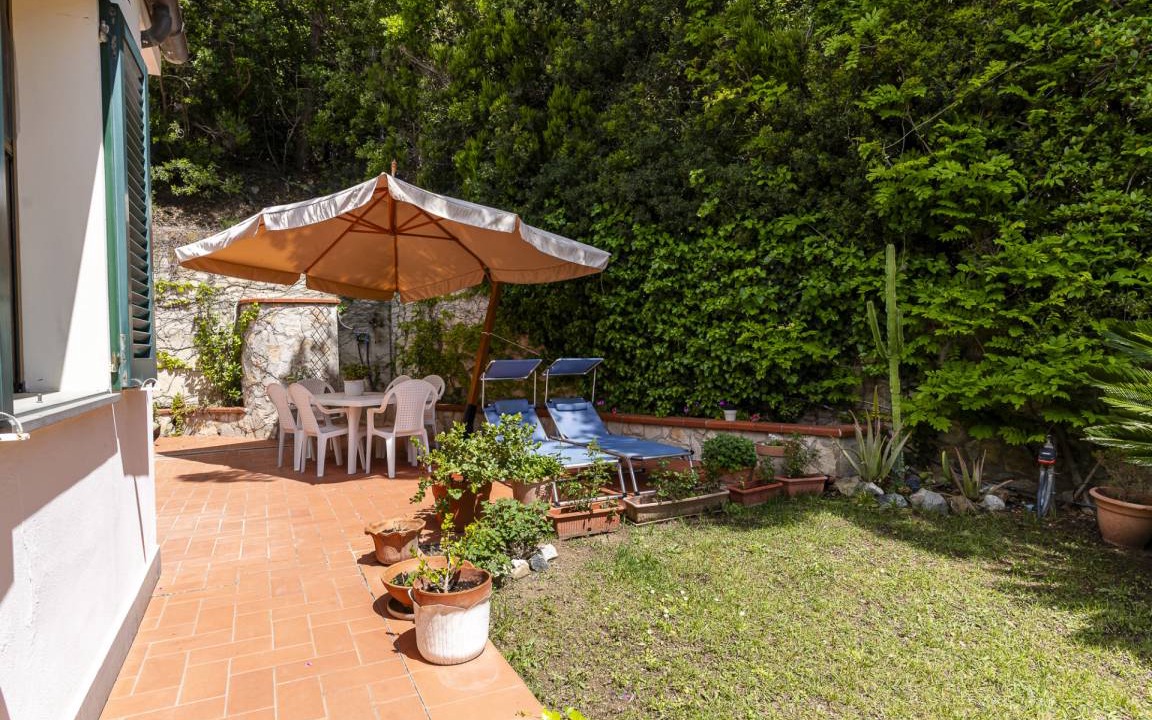 Quercianella Apartment | 75 m² Apartment ∙ 1 bedroom ∙ 3 guests