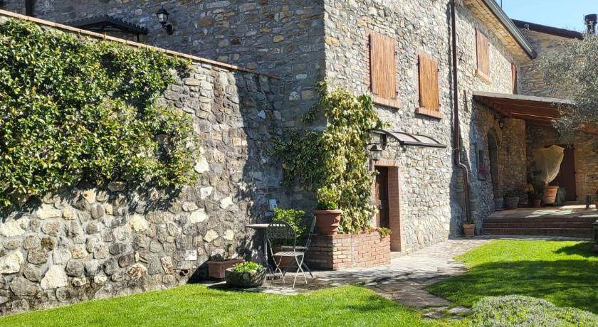 Comano Apartment | 75 m² Apartment ∙ 3 bedrooms ∙ 7 guests