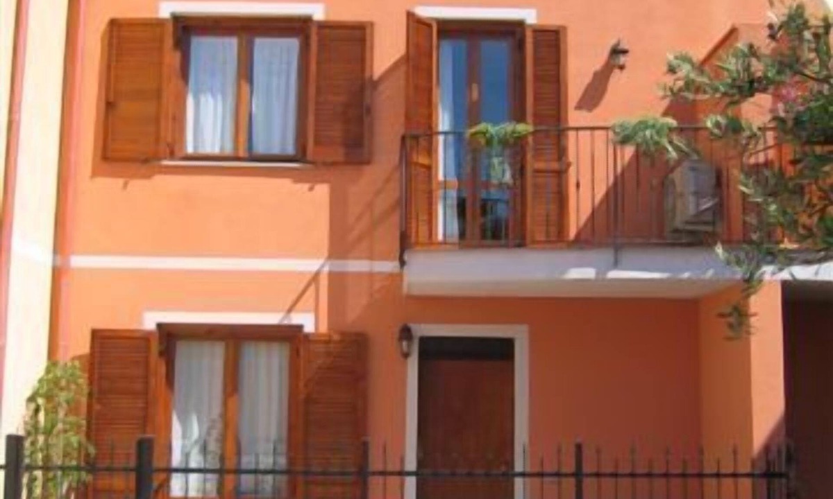 Pula Apartment | A few kilometers from the beaches of Pula and Chia and 600 meters from the Main Square
