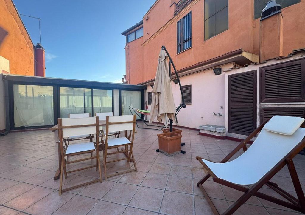 Campitelli Apartment | A Terrace Above Ancient Rome