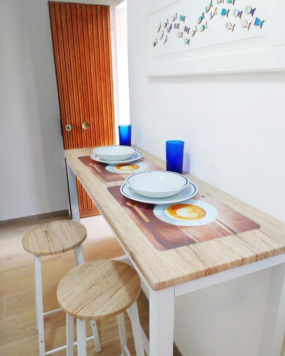 Pitelli House | Affittacamere Le Due Porte