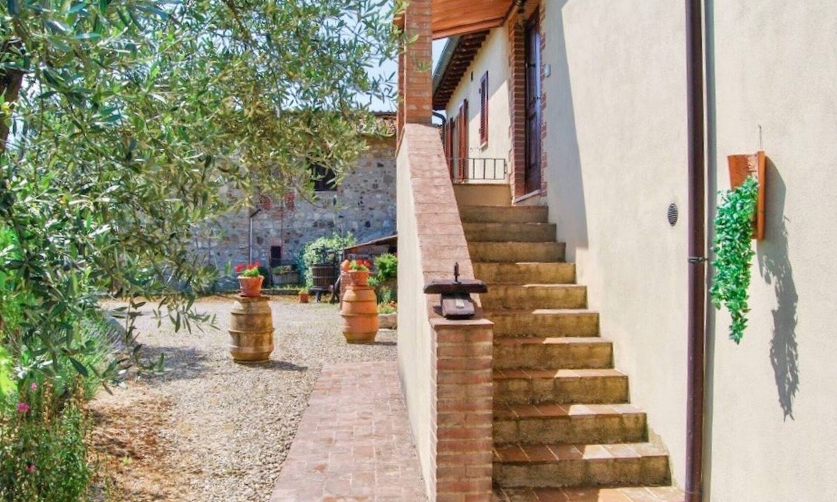Castelnuovo Berardenga Apartment | Agriturismo Lo Strettoio - Olivo apartment