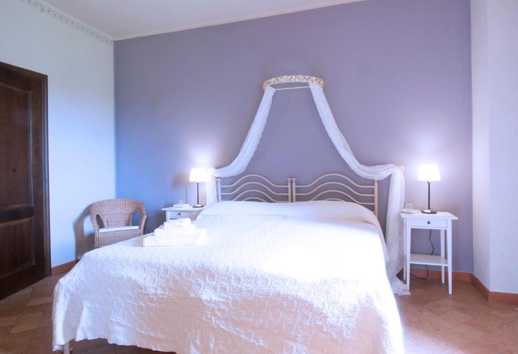 Castelletto Merli House | Agriturismo Cascina Olivetta