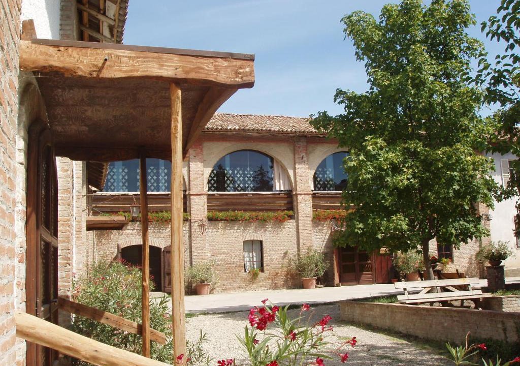 Borgo Priolo House | Agriturismo Torrazzetta