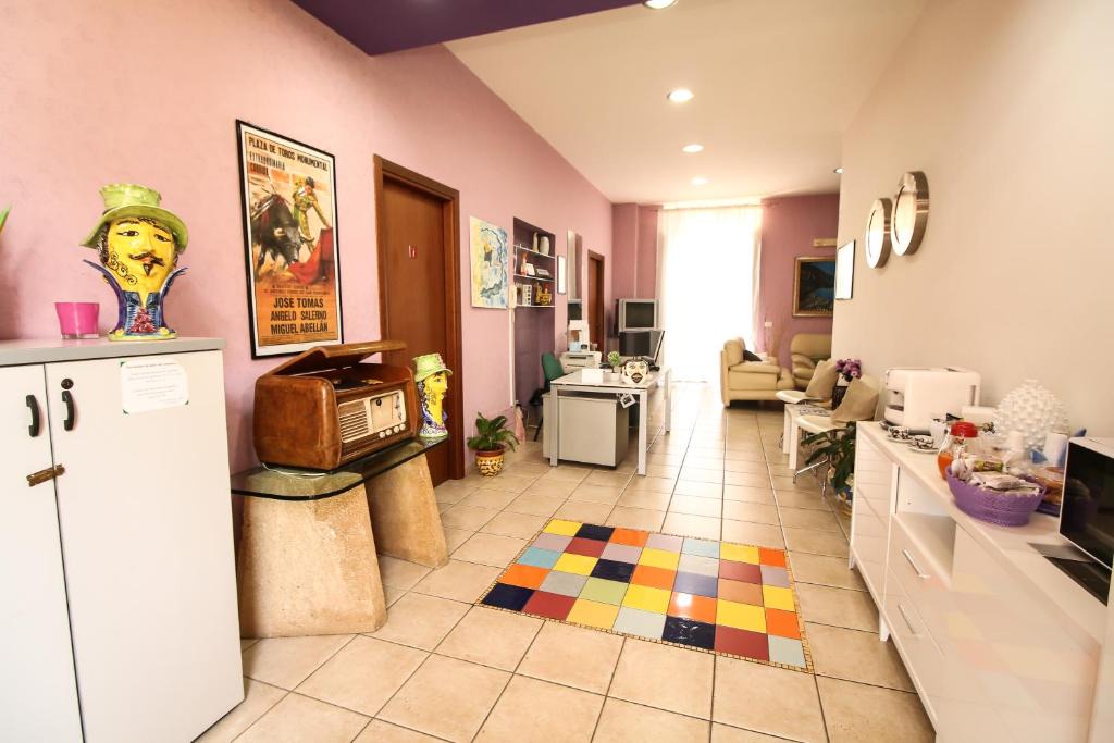 Caltagirone Hostel | Agriturist SoleLuna