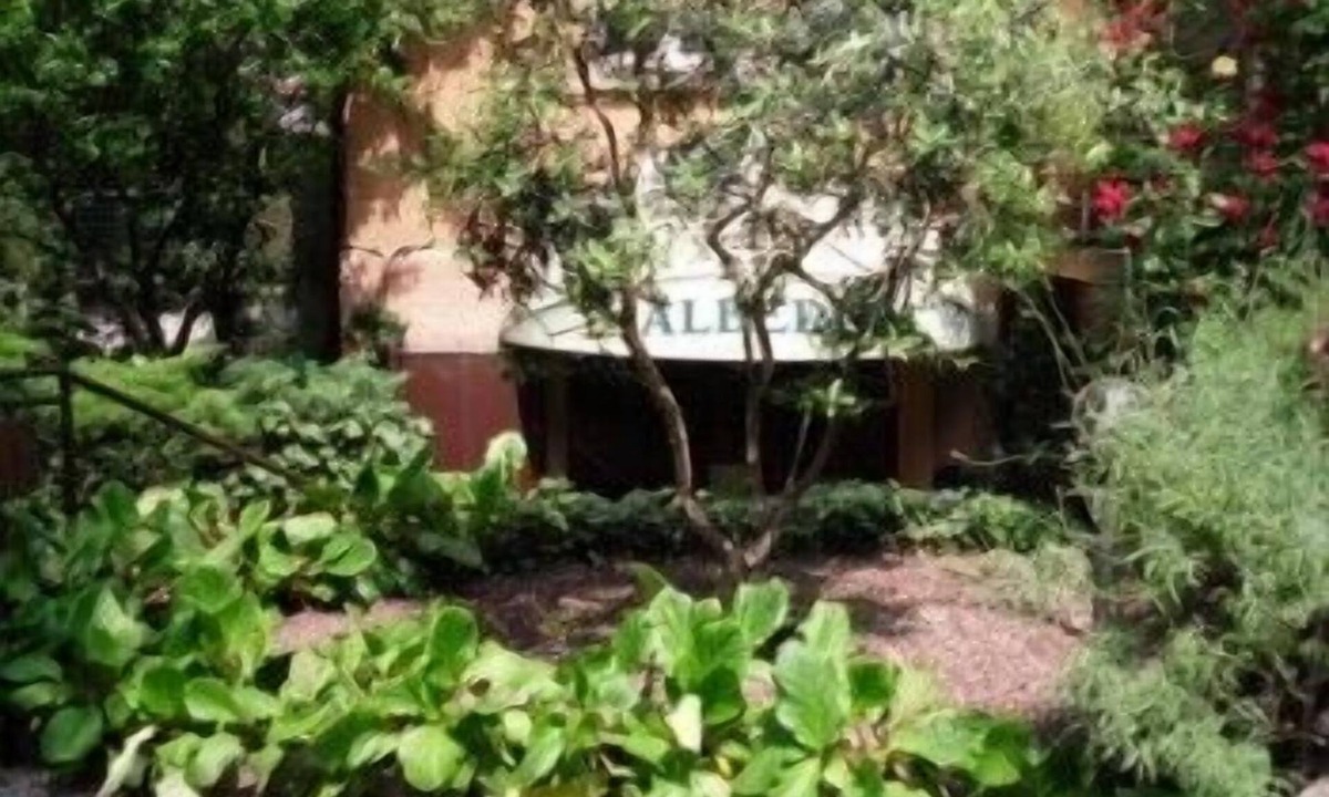 Desio Hotel | Albergo Hotel Giardino