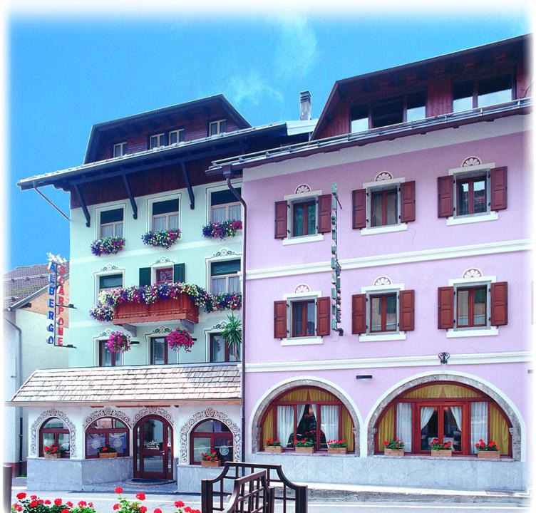 Forni Avoltri Hotel | Albergo Scarpone