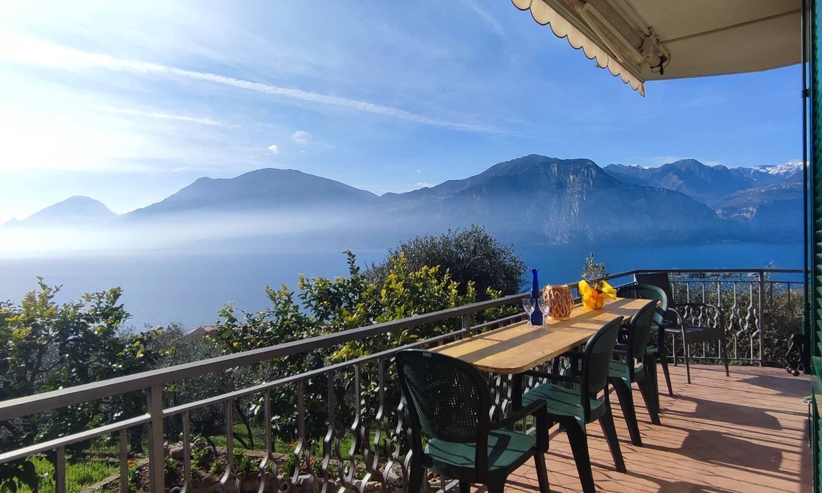 Assenza Apartment | Apartament Malva 1 - with balcony and wonderful lake view