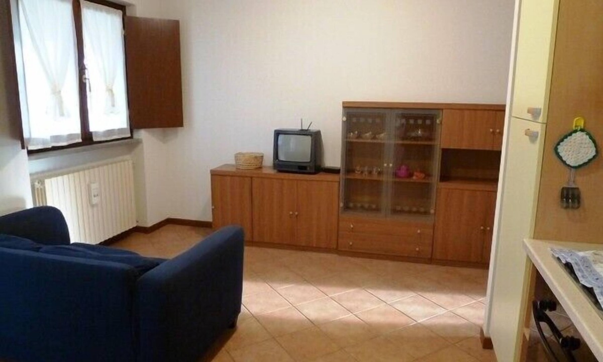 Paratico Apartment | Apartment 400 meters from the shore of Lake Iseo and in Franciacorta