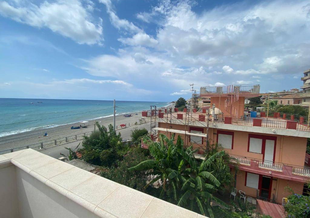 Bova Marina Apartment | Apartment ∙ 8 guests