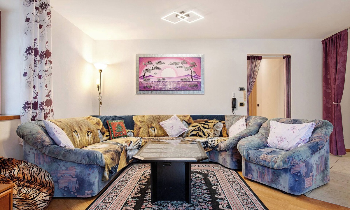 Sicina Apartment | Apartment "Alessio" with Mountain View & Balcony