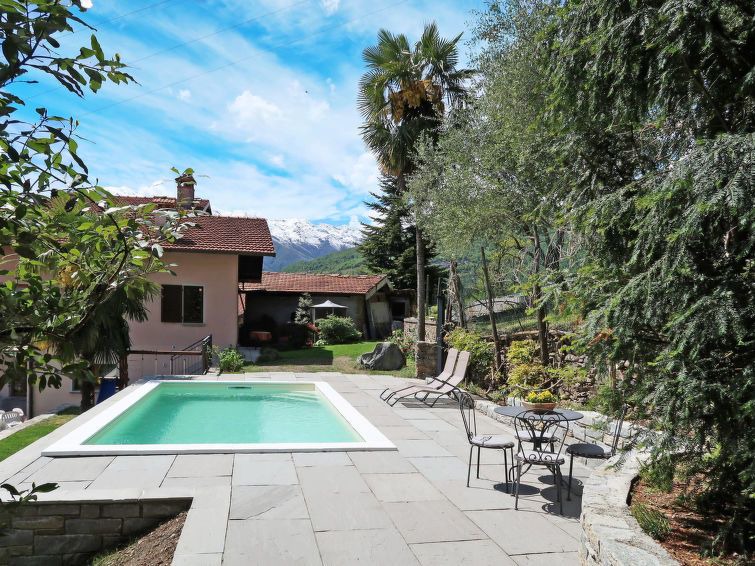 San Carlo Apartment | Apartment Artis (GRV251) in Gravedona - 4 persons, 2 bedrooms