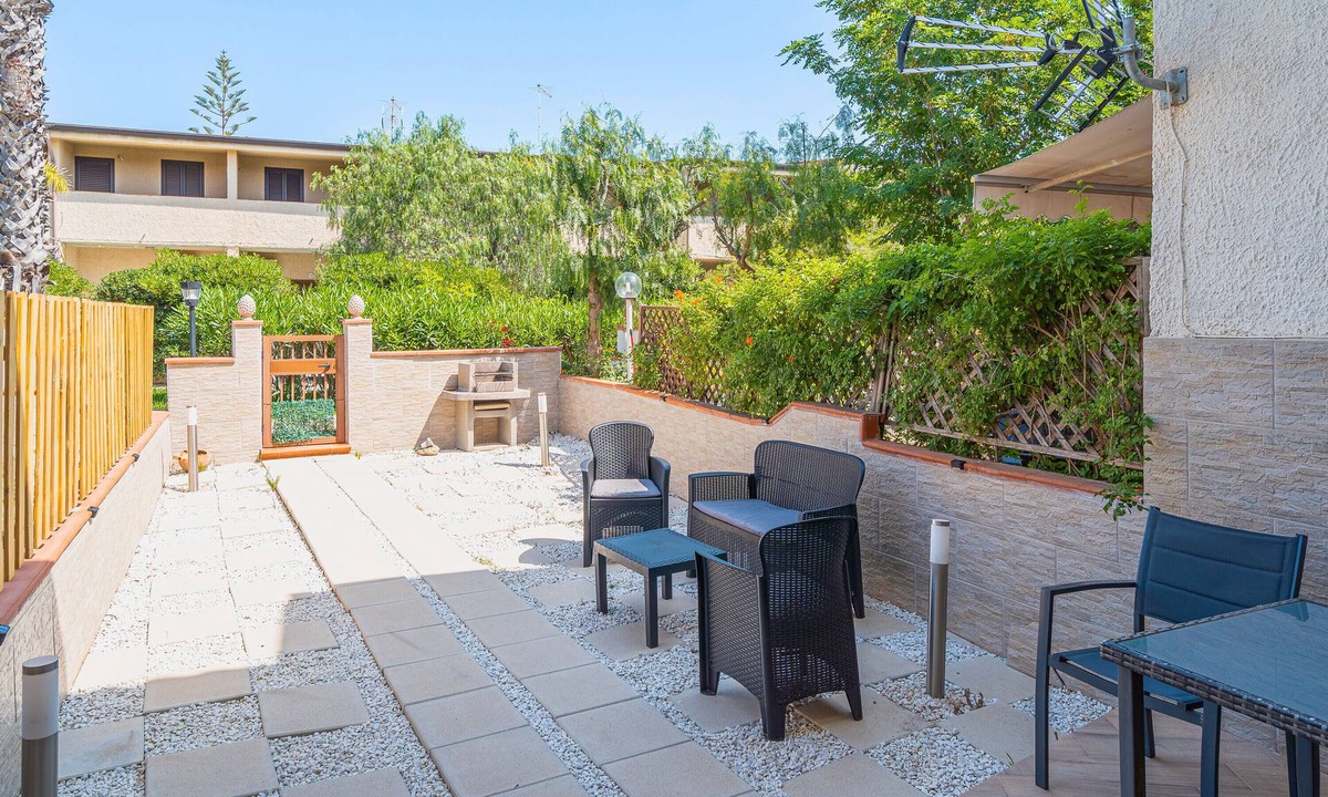 Reitani Apartment | Apartment 'Blu Island' with Sea View, Wi-Fi and Air Conditioning