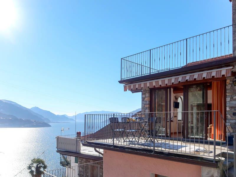 San Carlo Apartment | Apartment Casa Spagnola in Gravedona (CO), Lake Como - 6 persons, 3 bedrooms