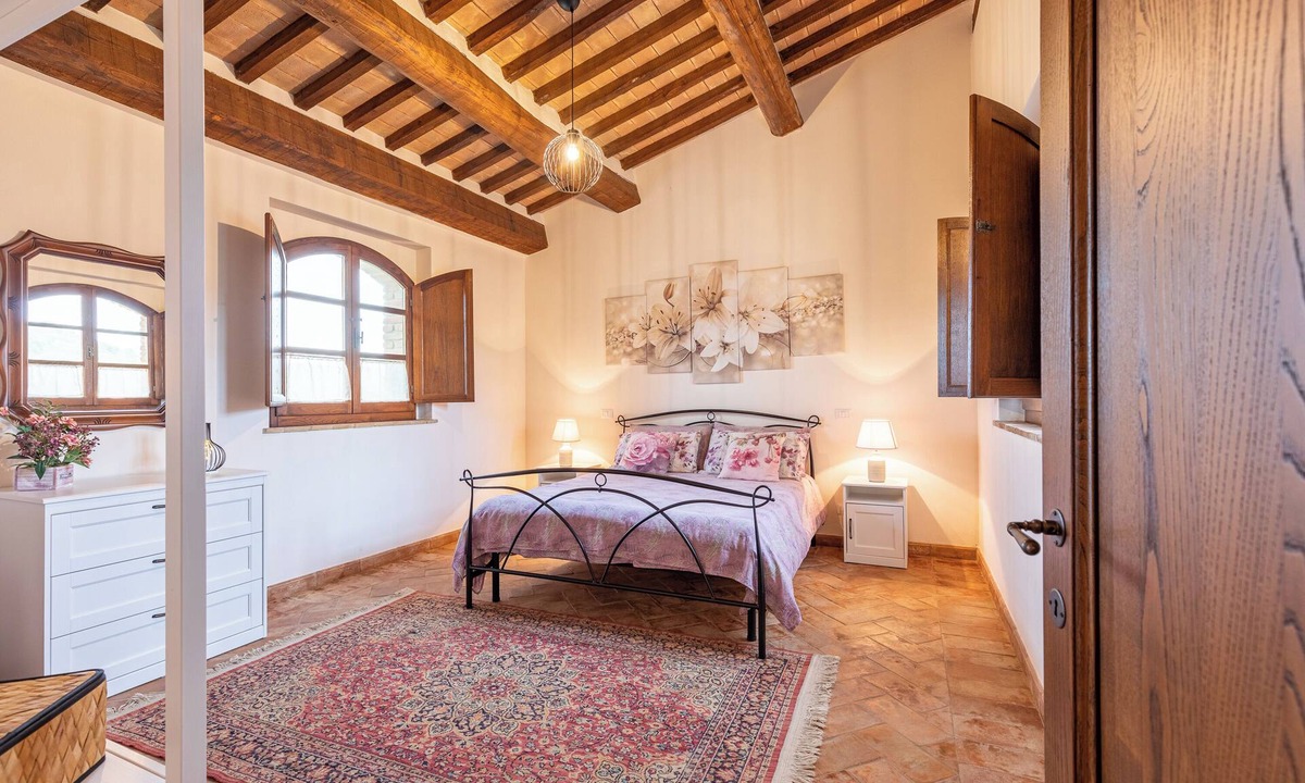 Vergelle Apartment | Apartment 'Greta' with Shared Pool, Wi-Fi and Air Conditioning