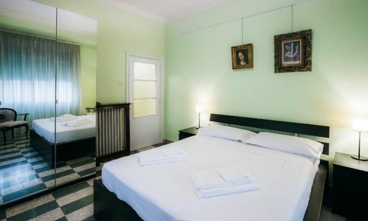Nomentano Apartment | Apartment in Rome with 1 bedrooms sleeps 4