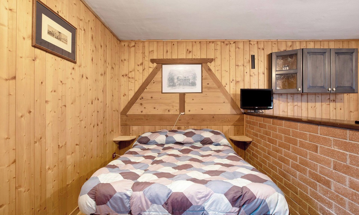 Gressan Apartment | Apartment 'La Nouva' with Shared Terrace, Shared Garden and Wi-Fi