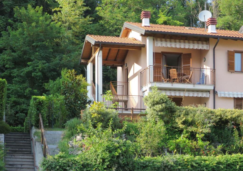 Castello Apartment | Apartment La Rocca by Interhome
