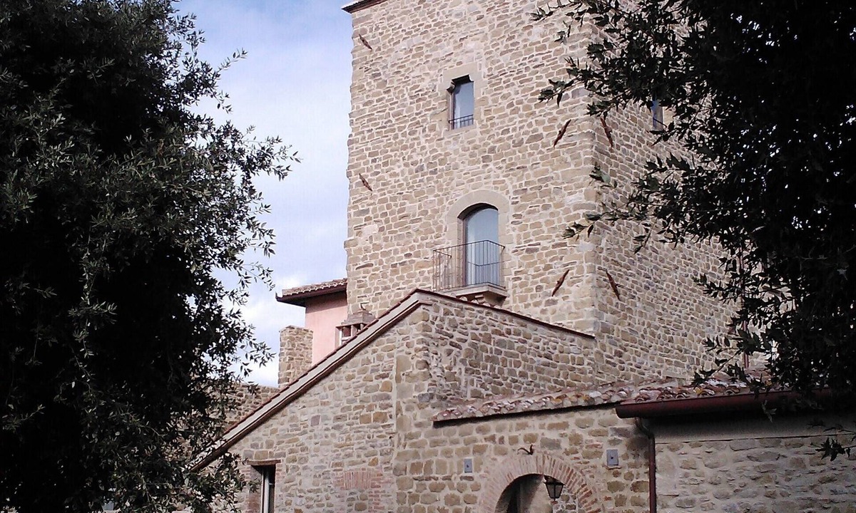 San Feliciano Other | Apartment located within the Baglioni-Pompili Rocca of the fourteenth century.